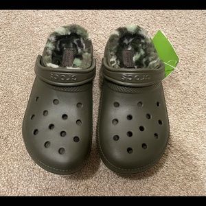 Crocs Army Green Camo-Lined Clogs